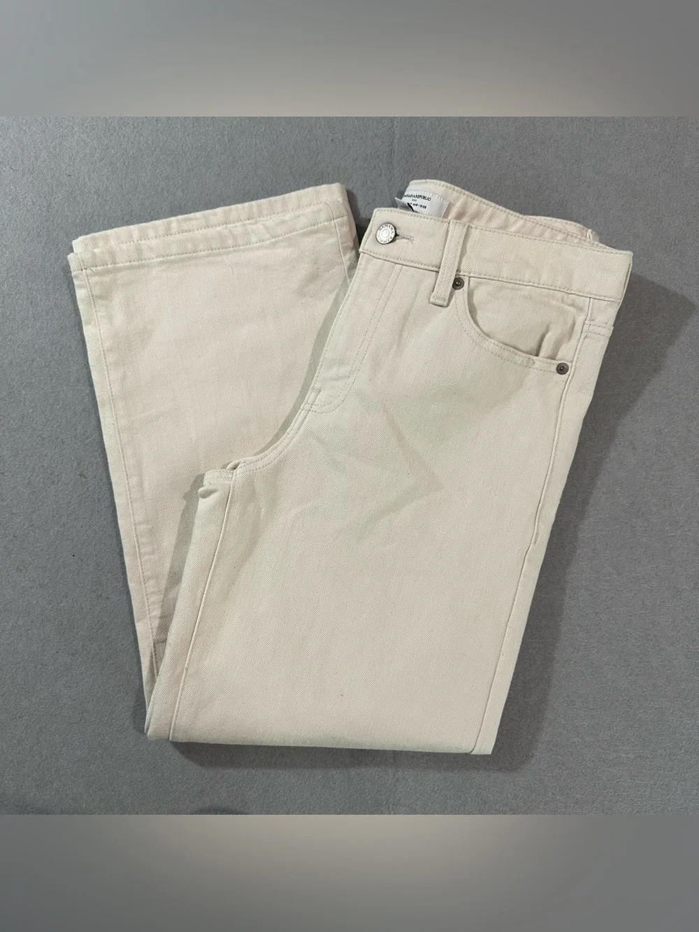 Banana Republic Cream Relaxed Fit Jeans